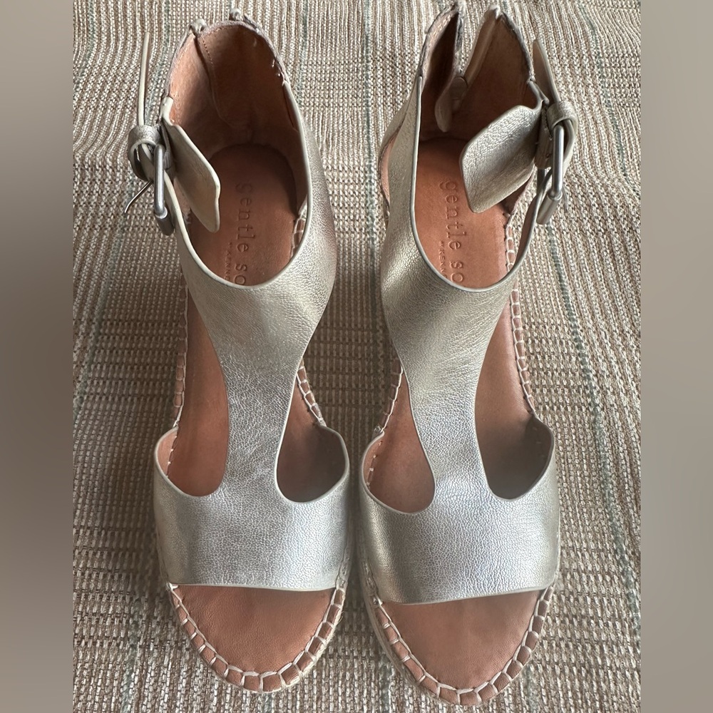 Kenneth Cole Gentle Souls Metallic Gold Wedge